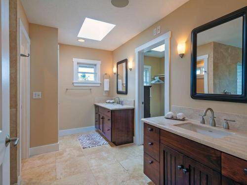 Photo of Bathroom in Princeville