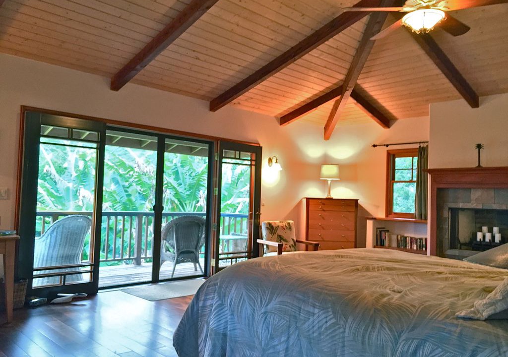 Photo of Bedroom in Wainiha