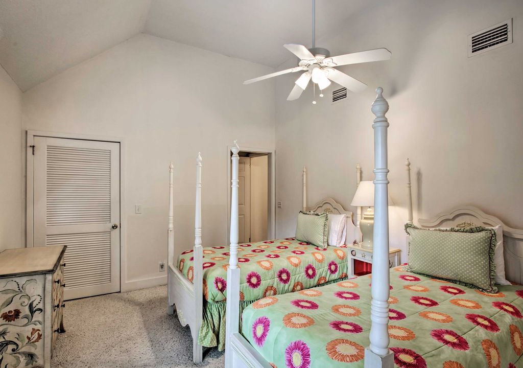 Photo of Bedroom in St. Simons Island