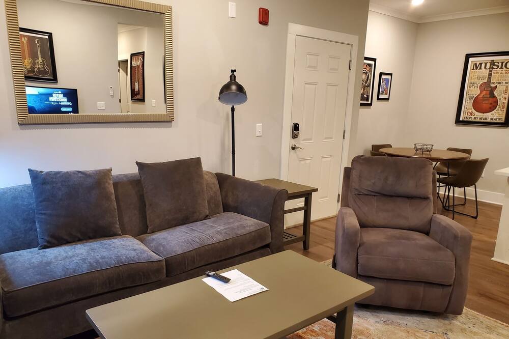 Photo of Livingroom in Camden County