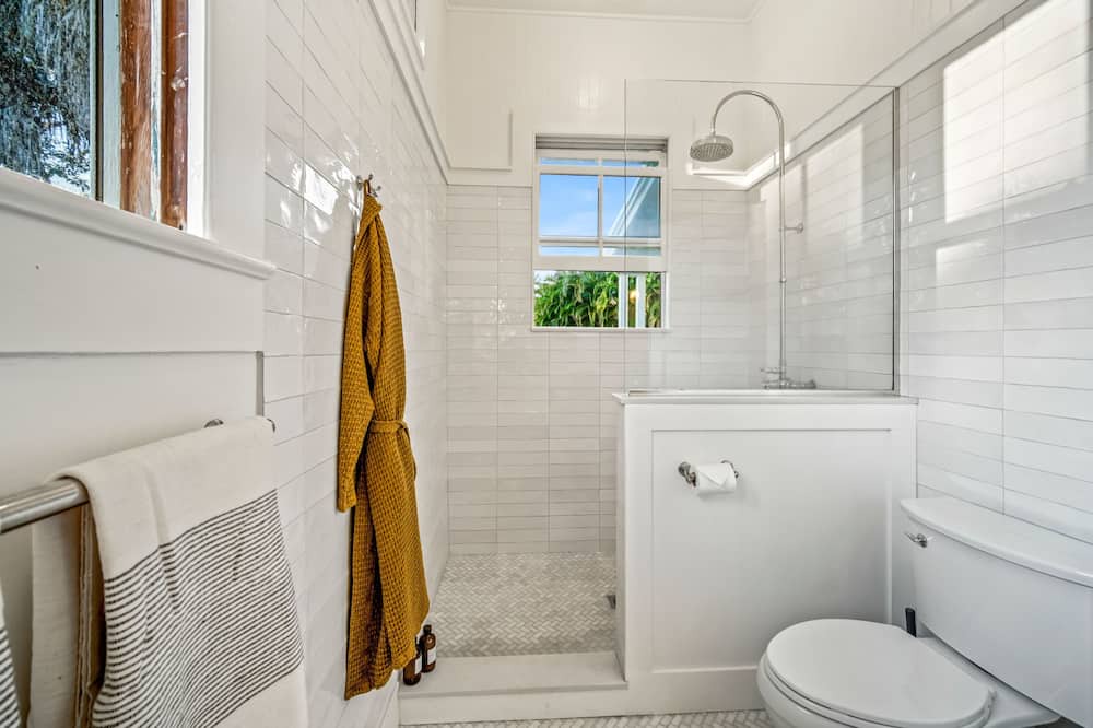 Photo of Bathroom in Koloa