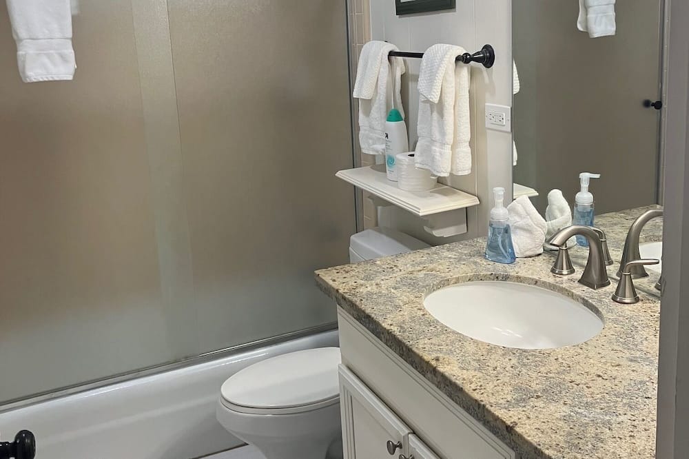 Photo of Bathroom in Anahola