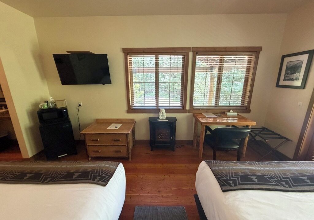 Photo of Bedroom in West Glacier