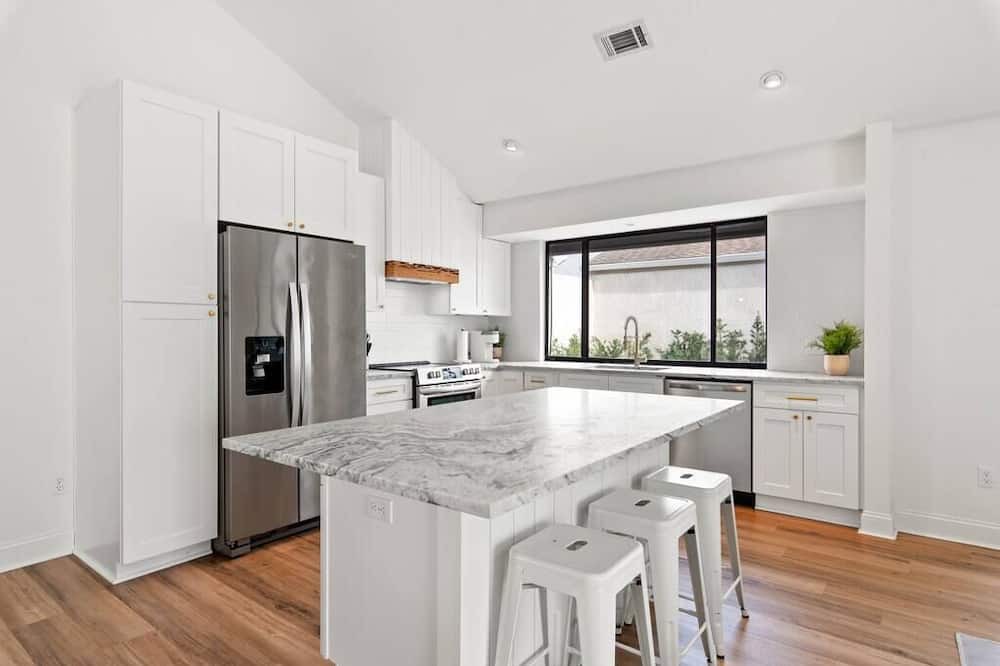Photo of Kitchen in Sawgrass