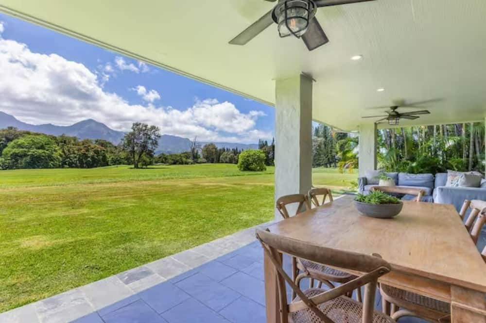 Photo of Outdoor in Princeville