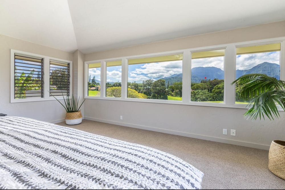 Photo of Others in Princeville