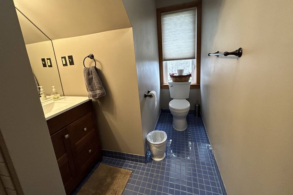 Photo of Bathroom in Town of Jerusalem