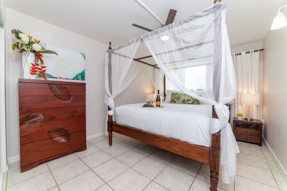 Photo of Bedroom in Napili