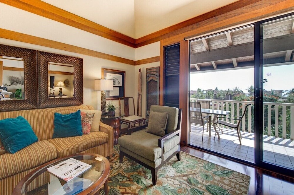 Photo of Bedroom in Poipu