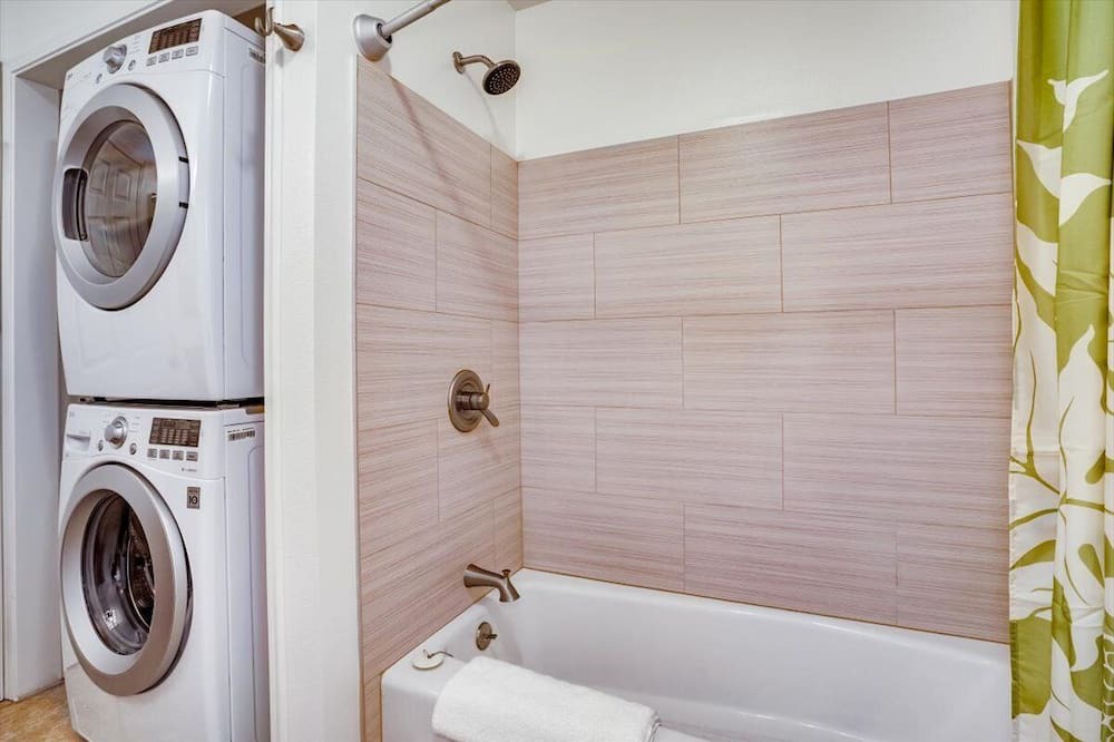 Photo of Bathroom in Hauula