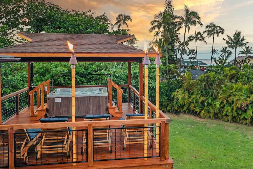 Photo of Others in Wainiha