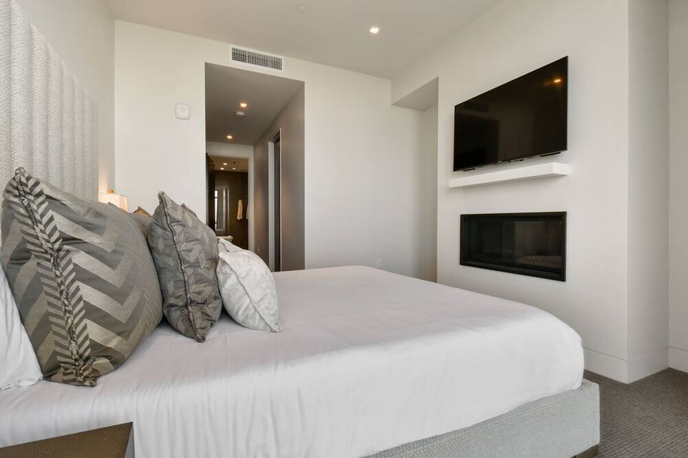 Photo of Bedroom in Empire Pass