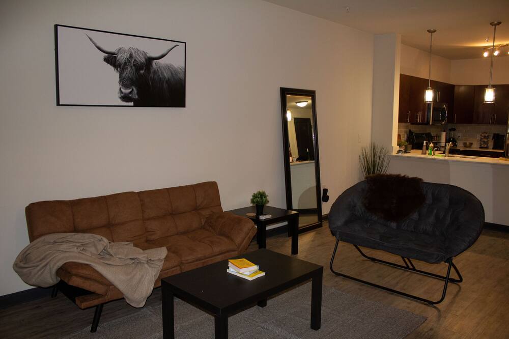 Photo of Livingroom in Westside