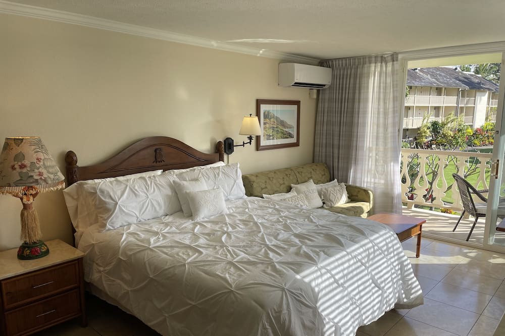 Photo of Bedroom in Wailua