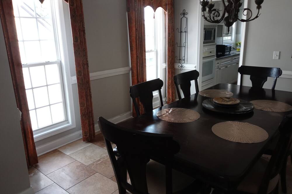 Photo of Kitchen in Town Center