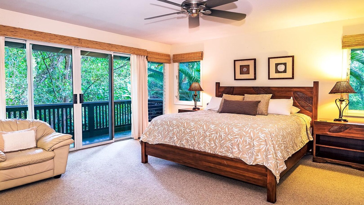 Photo of Bedroom in Wainiha