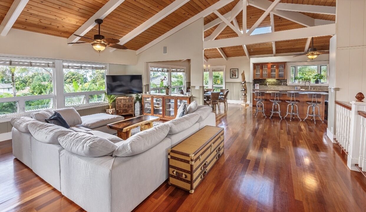 Photo of Livingroom in Princeville