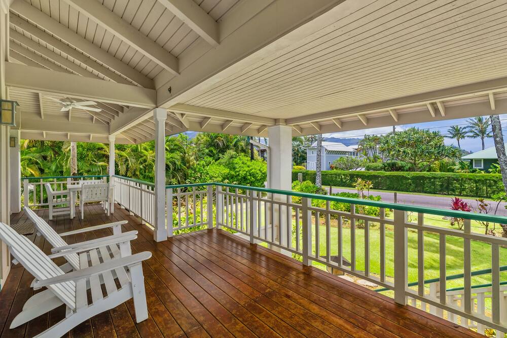 Photo of Others in Hanalei