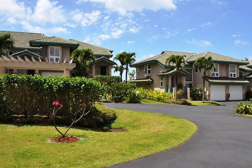 Photo of Others in Kaiulani