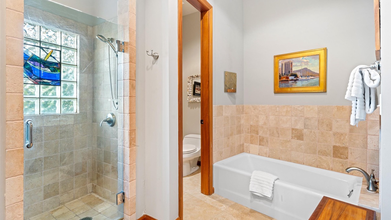 Photo of Bathroom in Waikiki