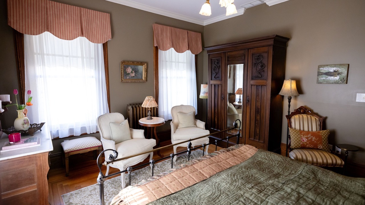 Photo of Bedroom in Saratoga Springs