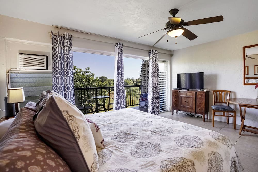 Photo of Bedroom in Poipu
