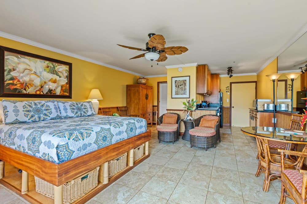 Photo of Bedroom in Poipu