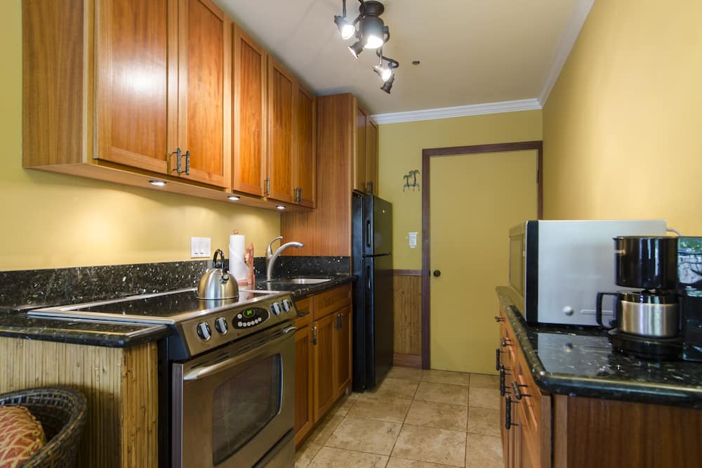 Photo of Kitchen in Poipu