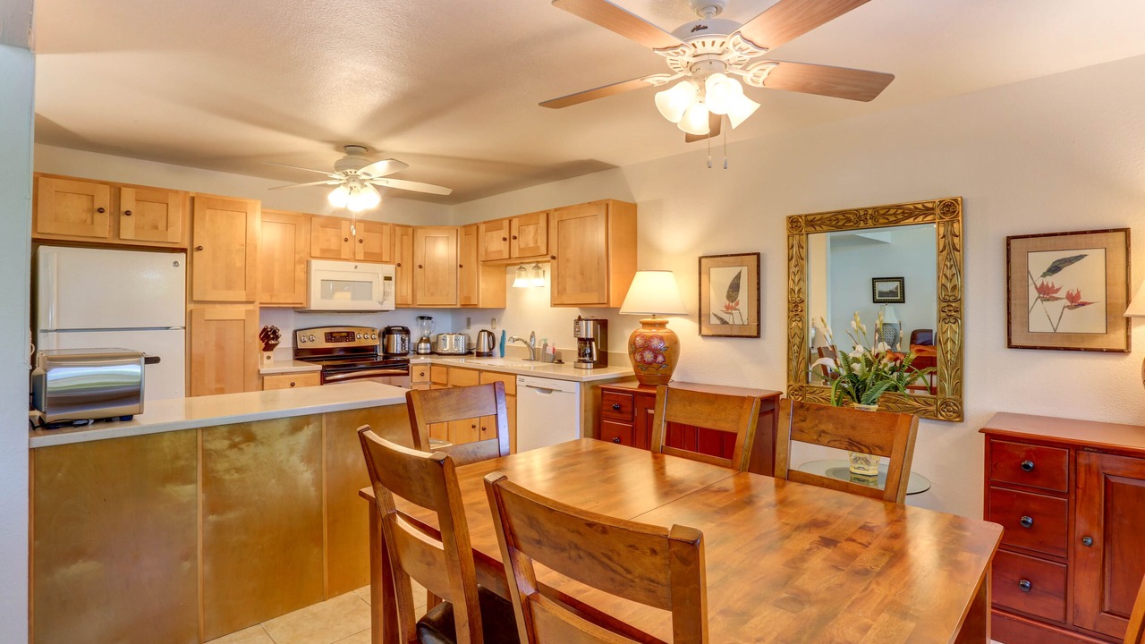 Photo of Kitchen in Queen Emmas Bluffs