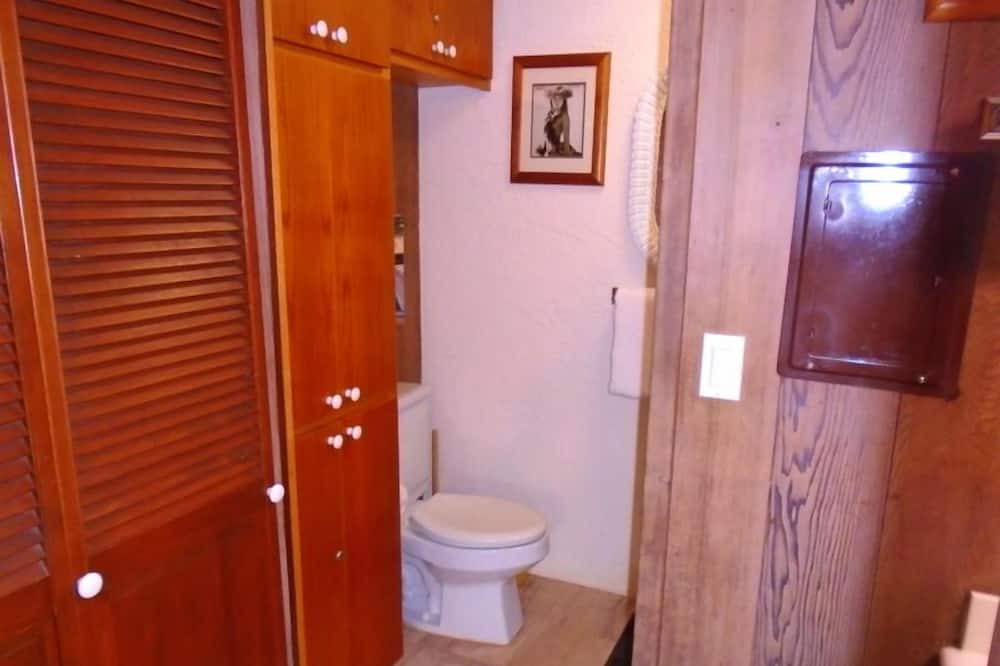 Photo of Bathroom in Poipu