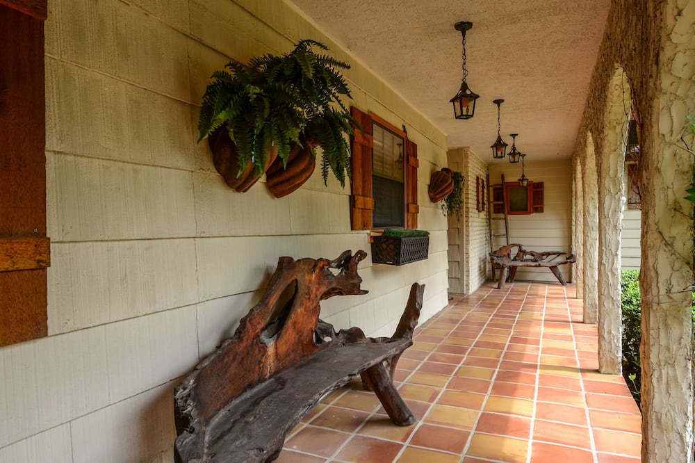 Photo of Patio Balcony in Ashford Park