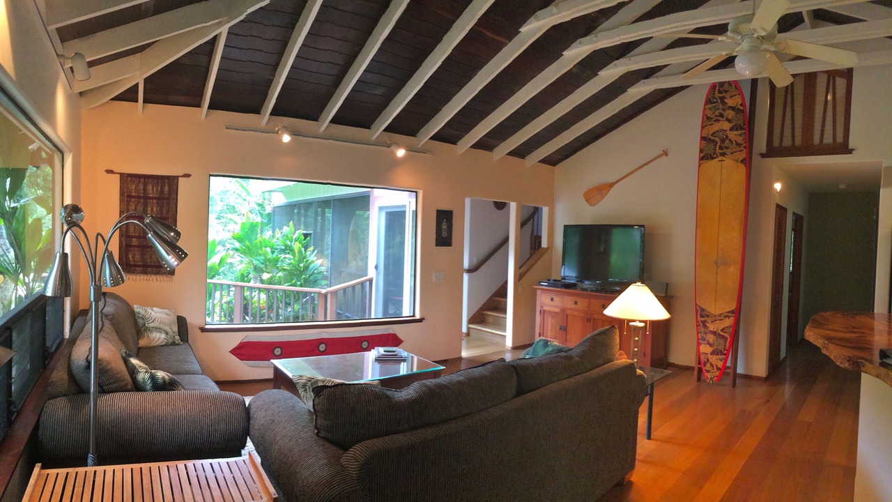 Photo of Livingroom in Wainiha