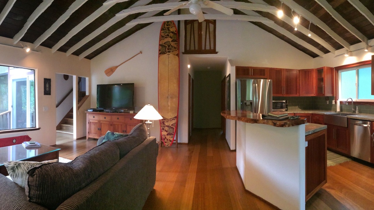 Photo of Livingroom in Wainiha