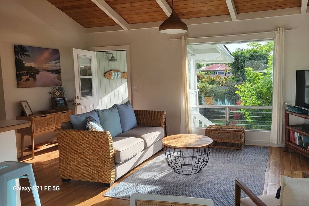 Photo of Livingroom in Hanalei Palms