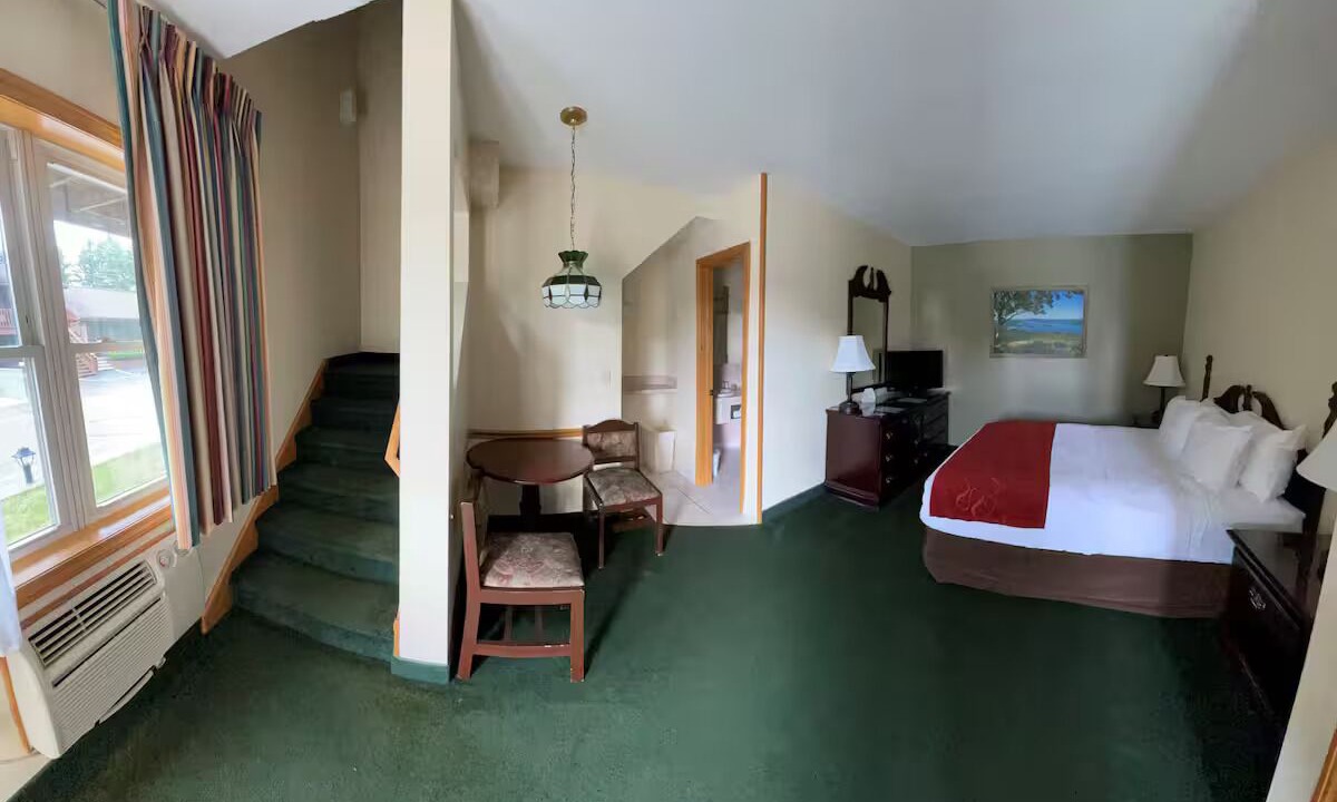 Photo of Others in Lake George