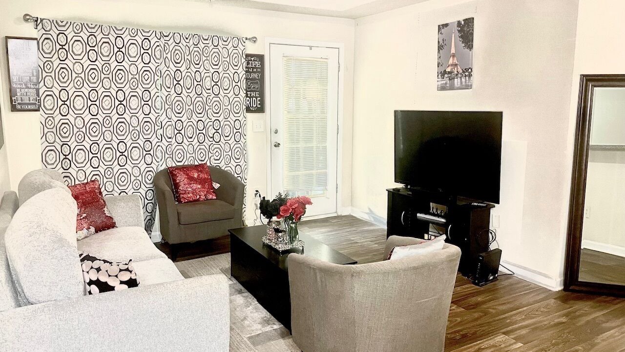 Photo of Livingroom in Clarkdale