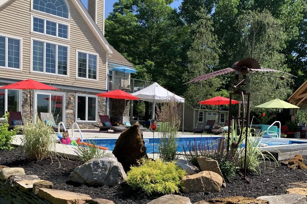 Photo of Outdoor in Greenfield Center