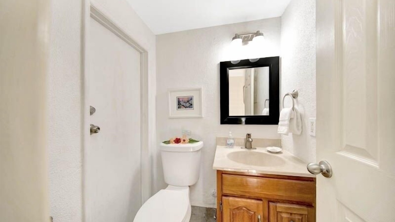 Photo of Bathroom in Nawiliwili