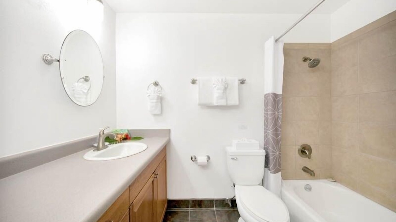 Photo of Bathroom in Nawiliwili