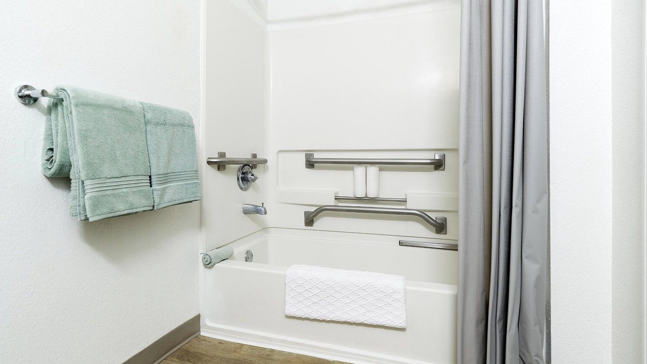Photo of Bathroom in Gwinnett Place