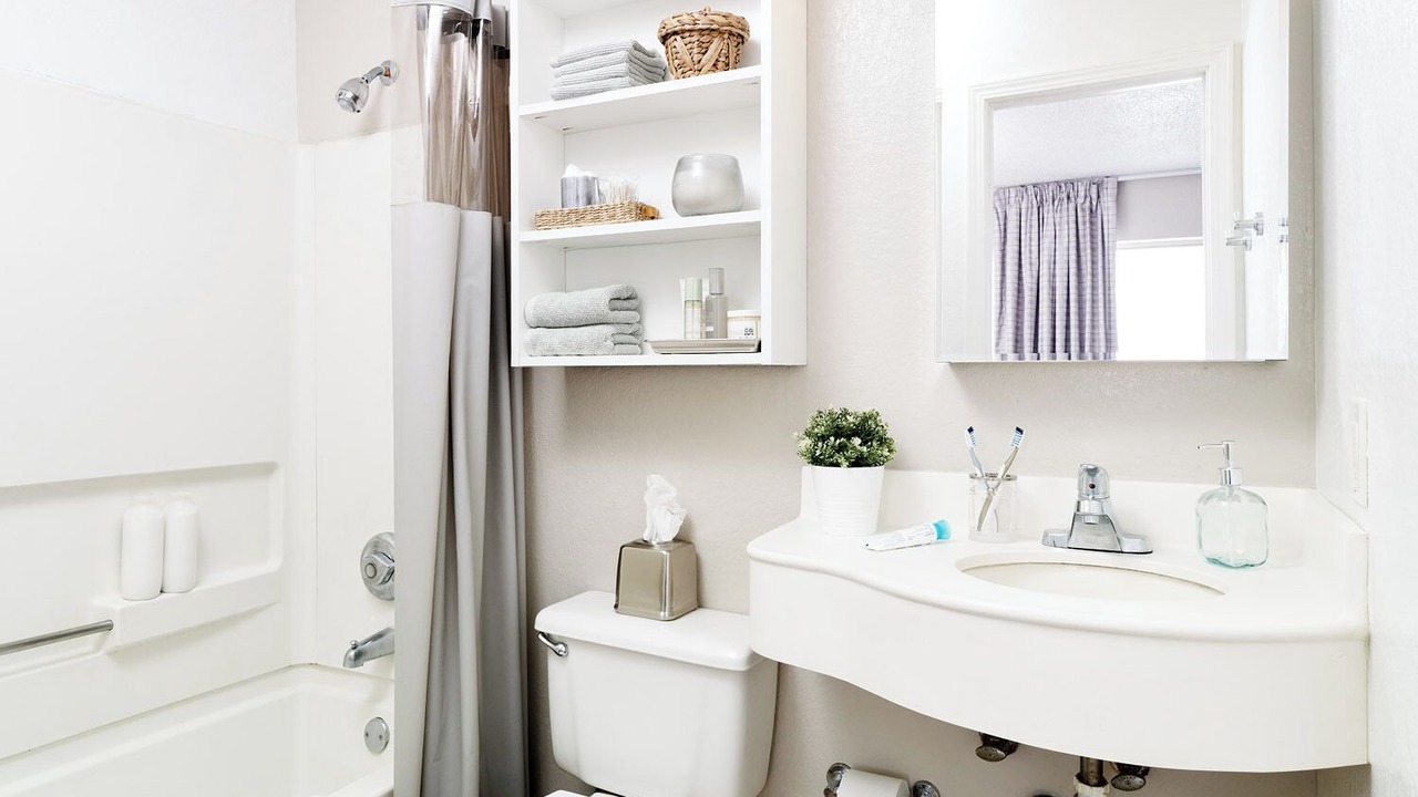 Photo of Bathroom in Gwinnett Place