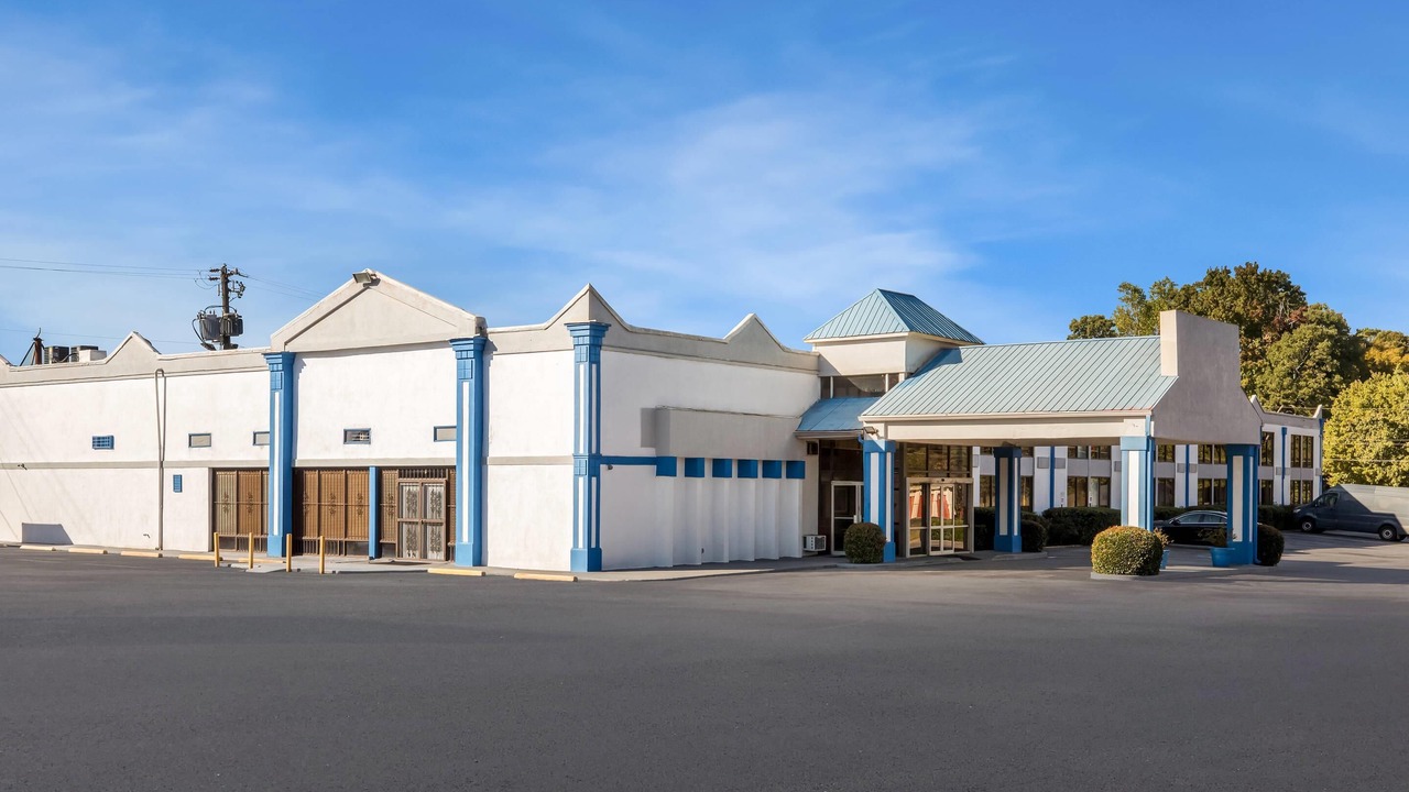 Photo of Outdoor in Tucker