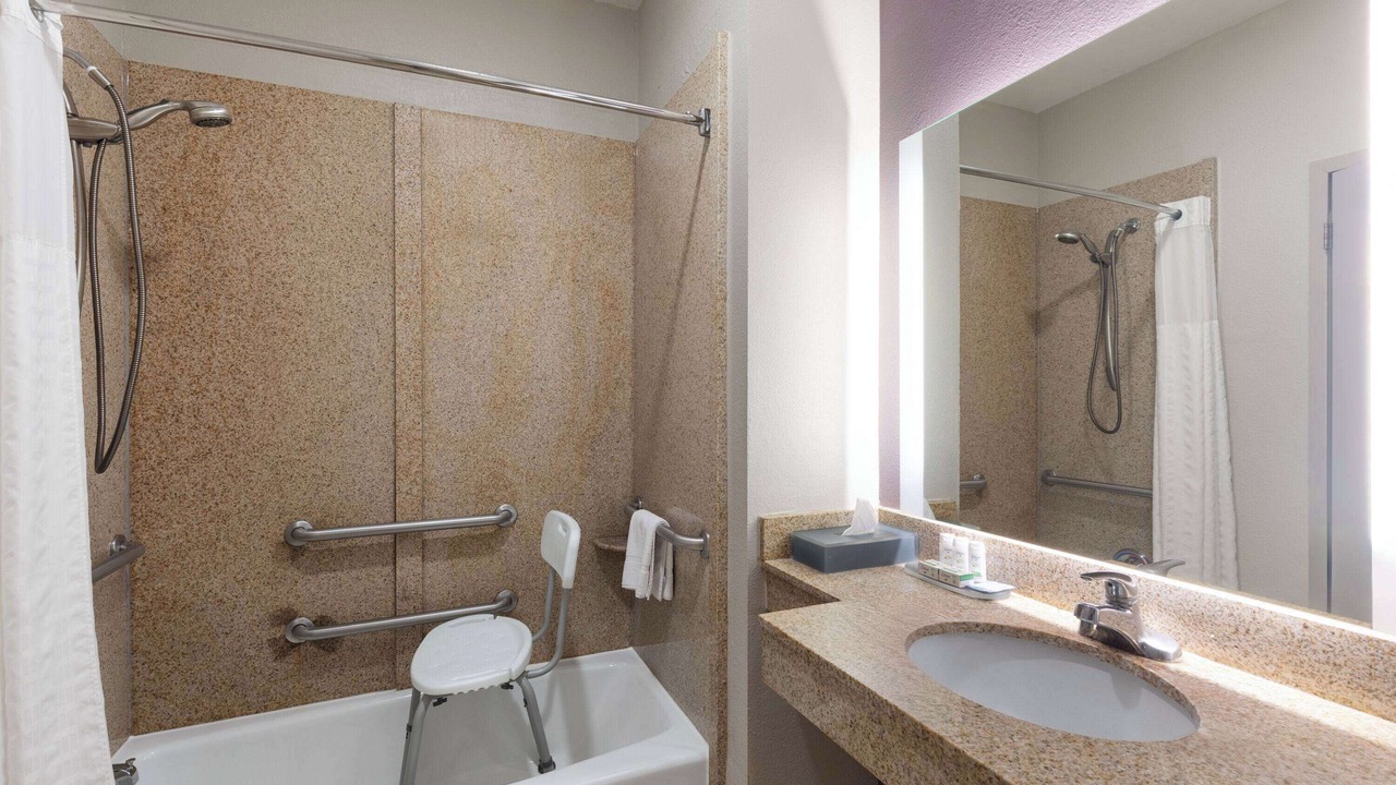Photo of Bathroom in Snellville