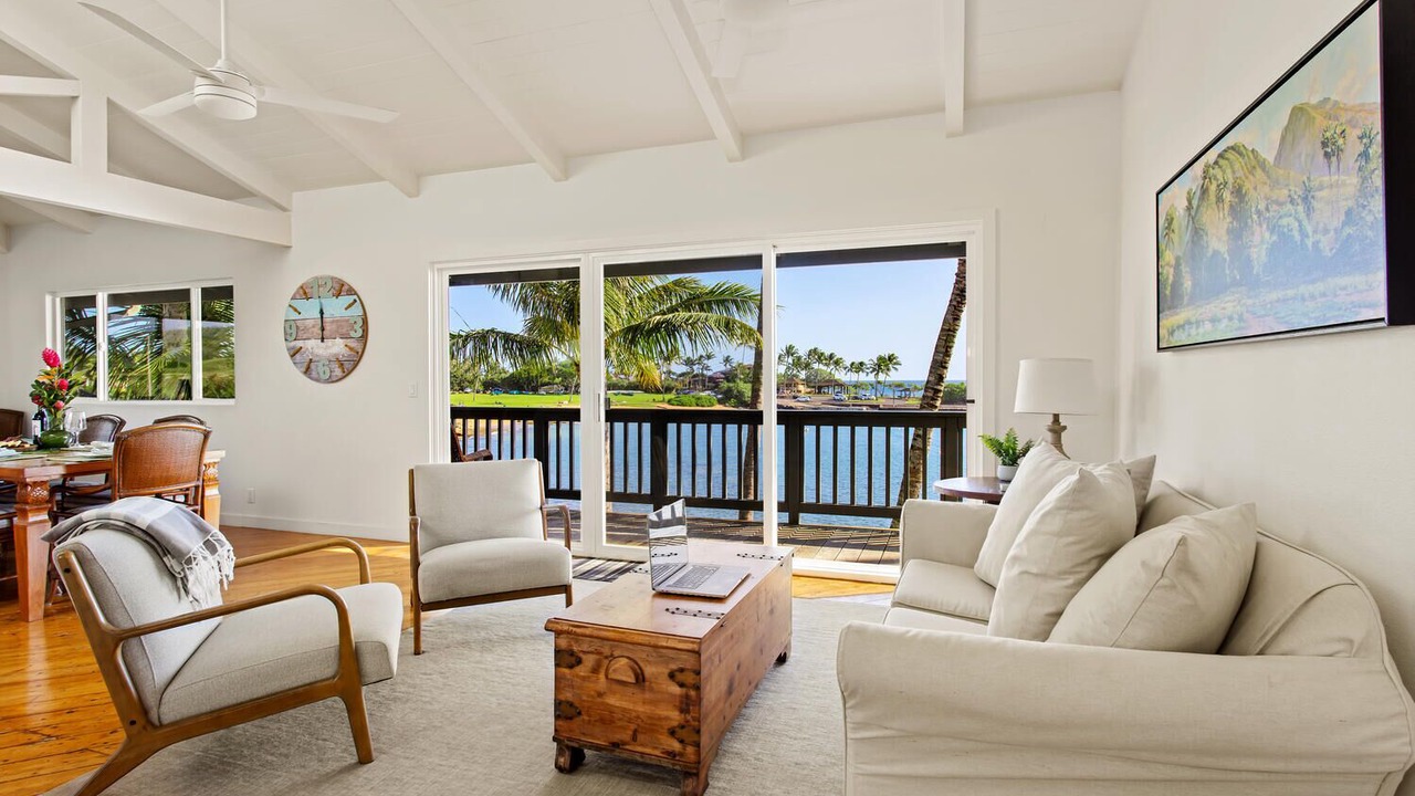 Photo of Bedroom in Poipu