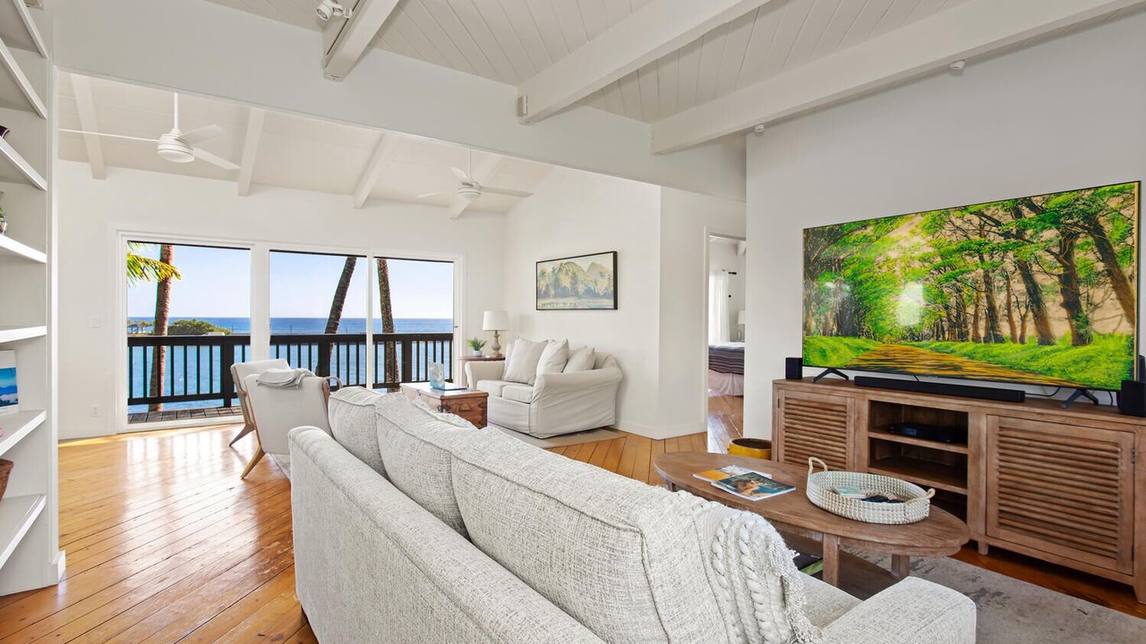 Photo of Bedroom in Poipu