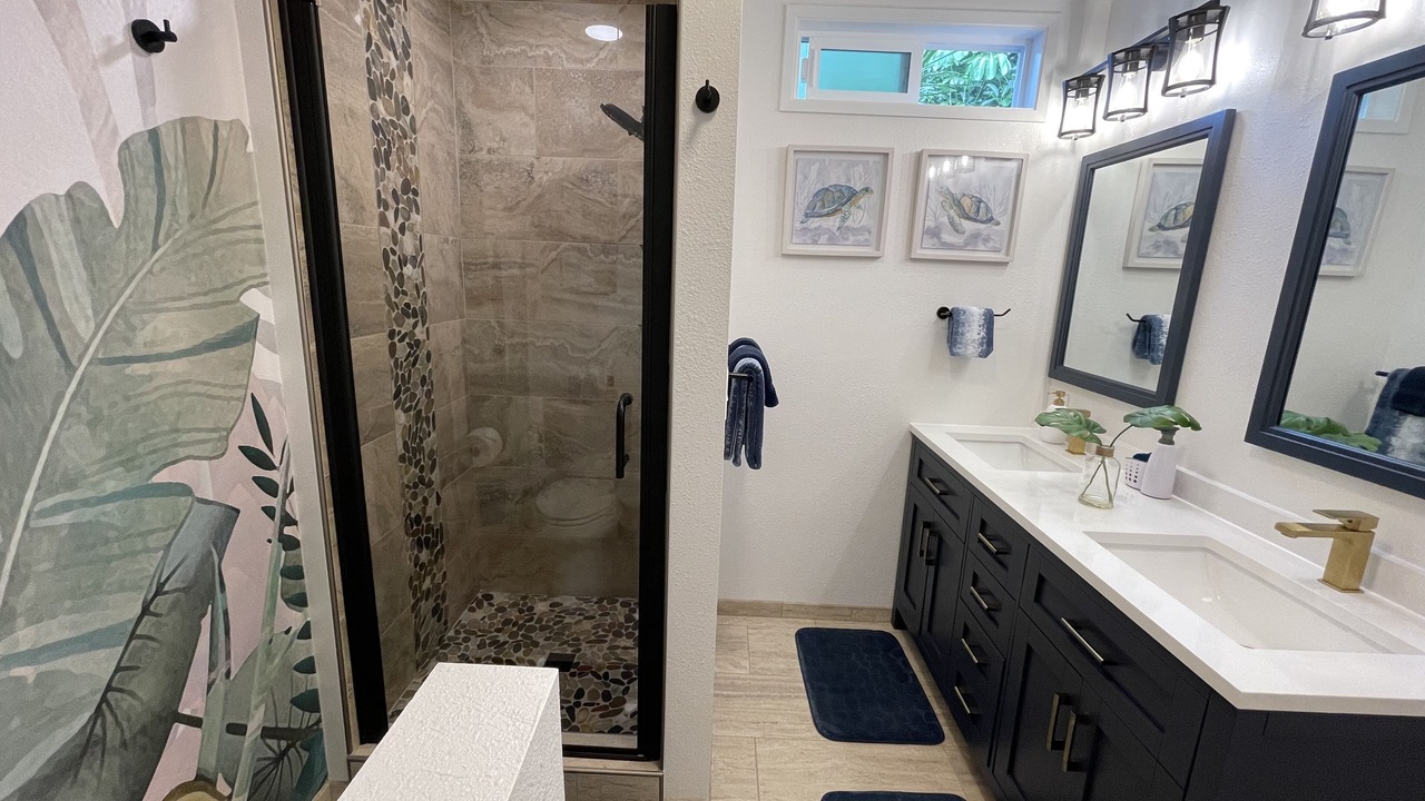 Photo of Bathroom in Keaau