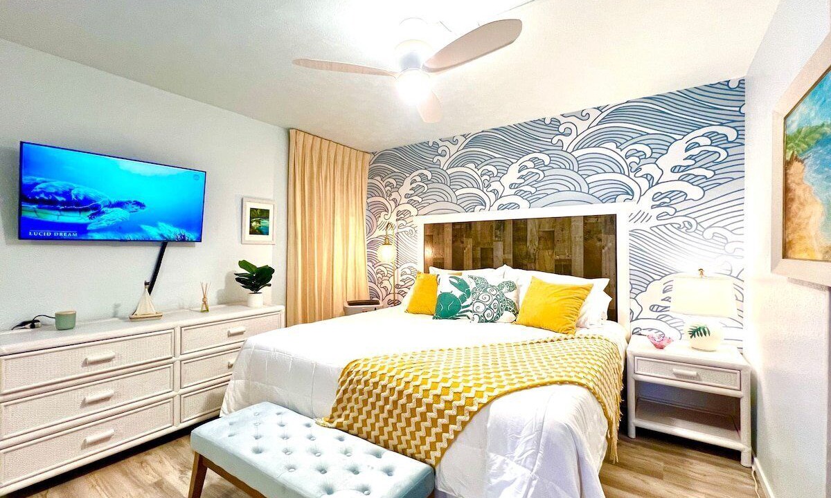 Photo of Bedroom in Maalaea
