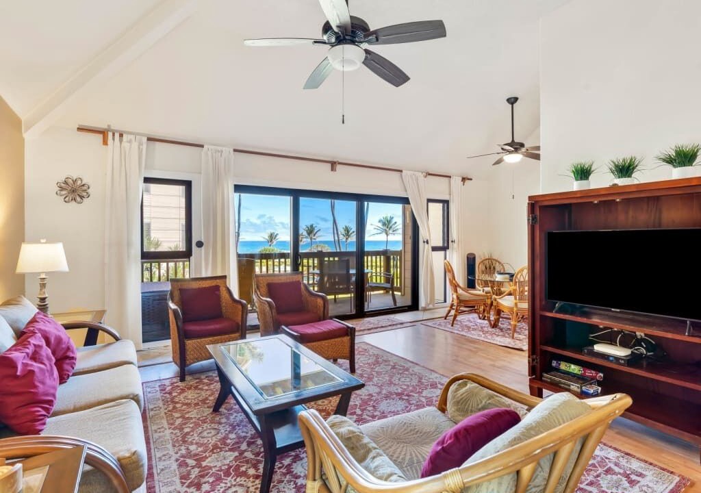 Photo of Livingroom in Lihue