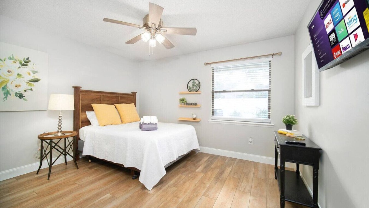 Photo of Bedroom in Southside