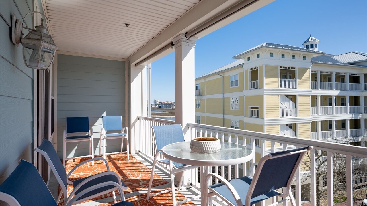 Photo of Patio Balcony in Sunset Island